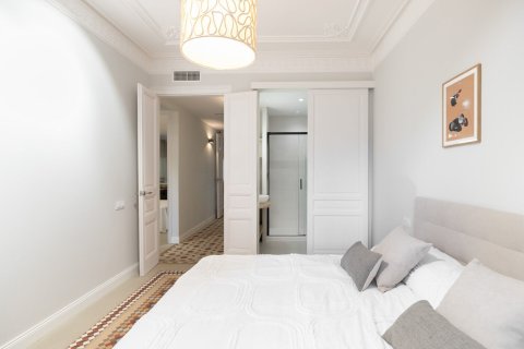 3 bedrooms apartment for sale in Barcelona, Catalonia, Spain № 1495 - photo 17