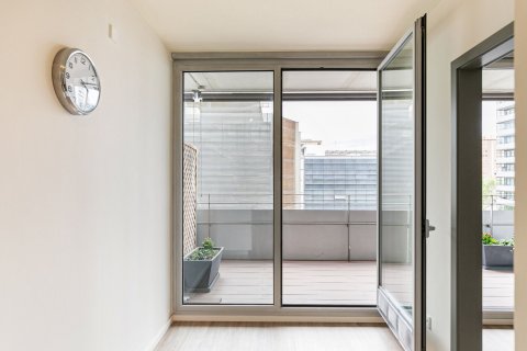 2 bedrooms apartment for sale in Barcelona, Catalonia, Spain № 1499 - photo 11