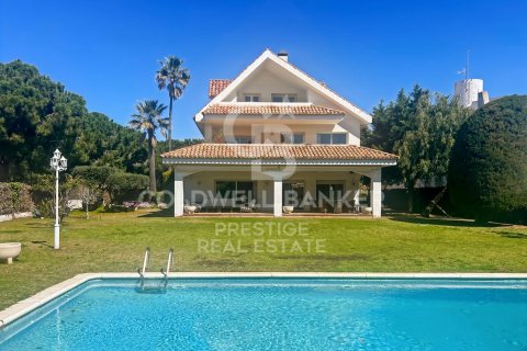 6 bedrooms villa for sale in Sitges, Barcelona, Catalonia, Spain № 5705