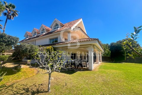 Купить виллу в Ситжес, Испания с 6 спален, 760м², № 5705 - фото 4
