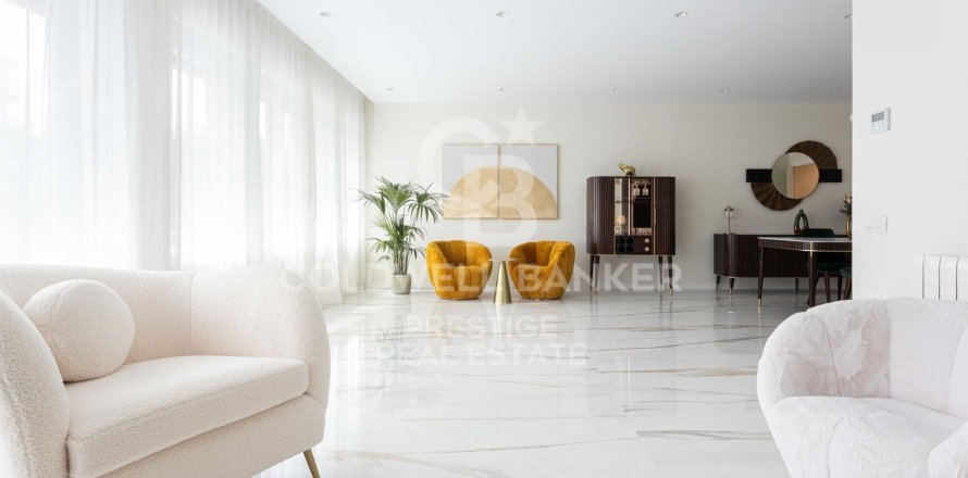 Apartamento de 5 dormitorios en venta en Barcelona, Cataluña, Spain № 5700