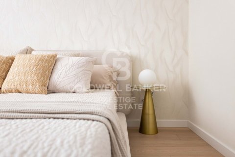 Apartamento de 5 dormitorios en venta en Barcelona, Cataluña, Spain № 5700 - foto 26