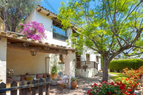 4 bedrooms finca for sale in Cabrils, Barcelona, Catalonia, Spain № 8827 - photo 27