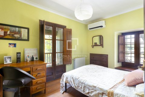 4 bedrooms finca for sale in Cabrils, Barcelona, Catalonia, Spain № 8827 - photo 12