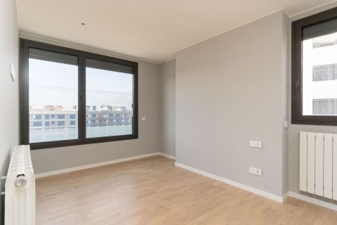 4 bedrooms apartment for sale in Badalona, Barcelona, Catalonia, Spain № 6328 - photo 20