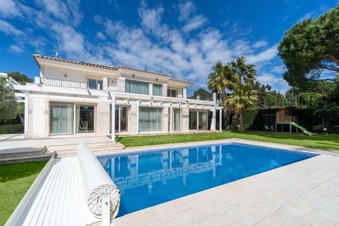 Купить дом в С'Агаро, Испания с 6 комнат, 651м², № 6211 - фото 15
