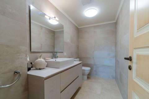 Купить дом в С'Агаро, Испания с 6 комнат, 651м², № 6211 - фото 29