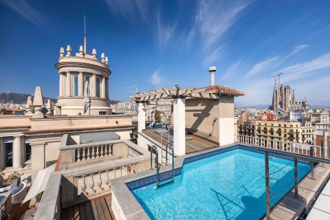 5 bedrooms apartment for sale in Barcelona, Catalonia, Spain № 6212