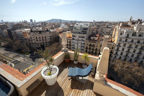 5 bedrooms apartment for sale in Barcelona, Catalonia, Spain № 6212 - photo 9