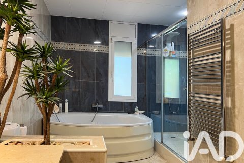 4 bedrooms house for sale in Sabadell, Barcelona, Catalonia, Spain № 8402 - photo 11