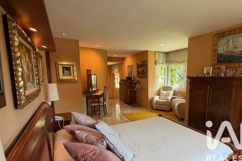7 bedrooms house for sale in Sant Cugat Del Valles, Barcelona, Catalonia, Spain № 8400 - photo 5