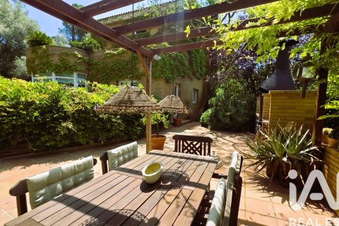 7 bedrooms house for sale in Sant Cugat Del Valles, Barcelona, Catalonia, Spain № 8400 - photo 30