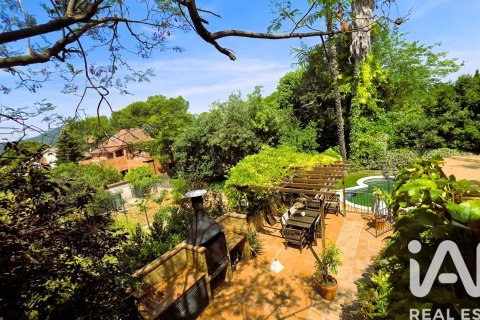 7 bedrooms house for sale in Sant Cugat Del Valles, Barcelona, Catalonia, Spain № 8400 - photo 11