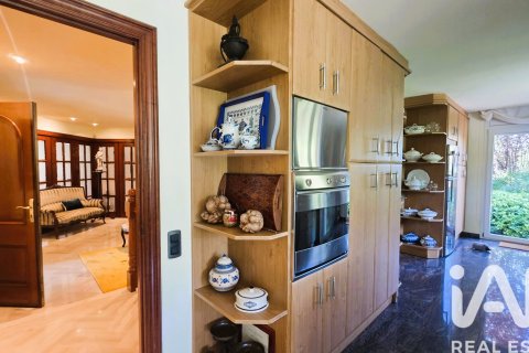 7 bedrooms house for sale in Sant Cugat Del Valles, Barcelona, Catalonia, Spain № 8400 - photo 23