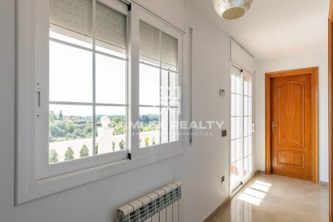 5 bedrooms house for sale in Lloret de Mar, Girona, Catalonia, Spain № 2390 - photo 25