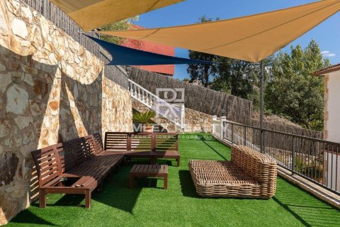 5 bedrooms house for sale in Lloret de Mar, Girona, Catalonia, Spain № 2390 - photo 3