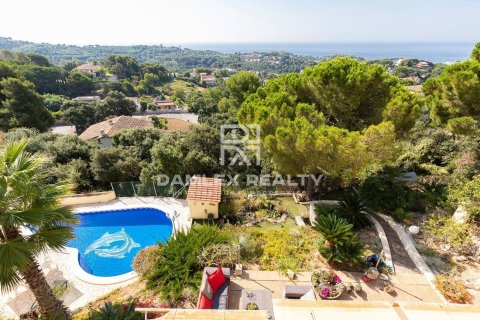 7 bedrooms house for sale in Lloret de Mar, Girona, Catalonia, Spain № 2391 - photo 2