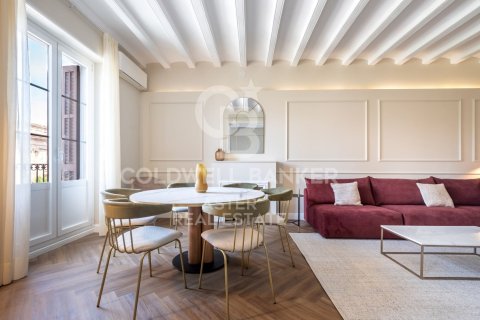 Apartamento de 3 dormitorios en venta en Barcelona, Cataluña, Spain № 7914 - foto 21