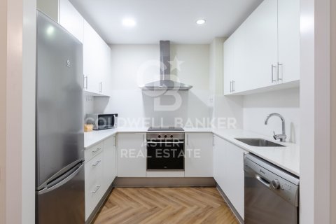 Apartamento de 3 dormitorios en venta en Barcelona, Cataluña, Spain № 7914 - foto 18