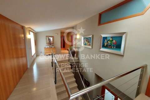 Сasa de 7 dormitorios en venta en Teia, Barcelona, Cataluña, Spain № 7912 - foto 6