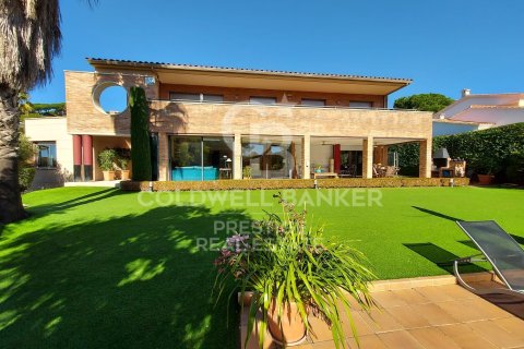 Сasa de 7 dormitorios en venta en Teia, Barcelona, Cataluña, Spain № 7912 - foto 27