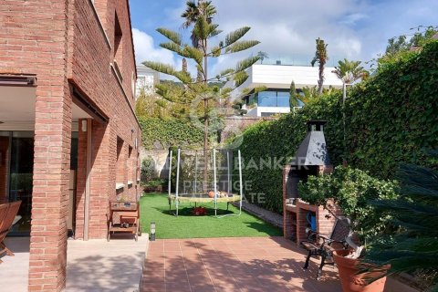 Сasa de 7 dormitorios en venta en Teia, Barcelona, Cataluña, Spain № 7912 - foto 17