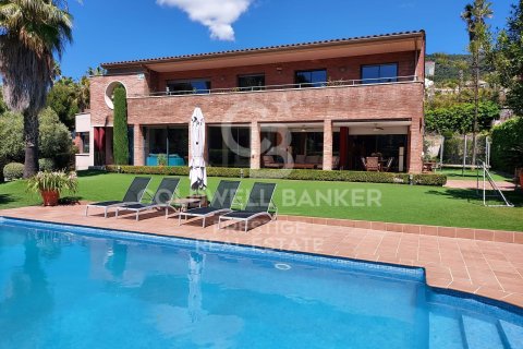 7 bedrooms house for sale in Teia, Barcelona, Catalonia, Spain № 7912