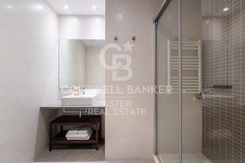 3 bedrooms apartment for sale in Barcelona, Catalonia, Spain № 7913 - photo 11
