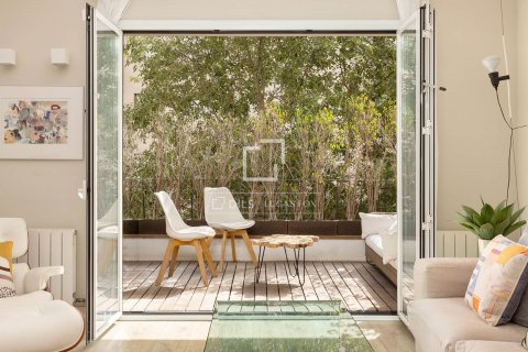 3 bedrooms apartment for sale in Barcelona, Catalonia, Spain № 8494 - photo 3