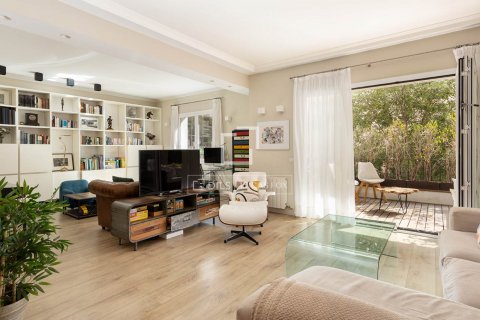 3 bedrooms apartment for sale in Barcelona, Catalonia, Spain № 8494 - photo 7