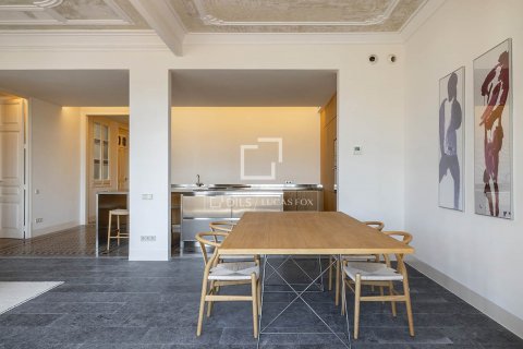 3 chambres apartment à vendre à Barcelona, Catalonia, Spain № 8496 - photo 5