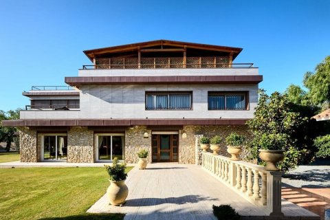 Сasa de 8 dormitorios en venta en Sitges, Barcelona, Cataluña, Spain № 6630 - foto 3