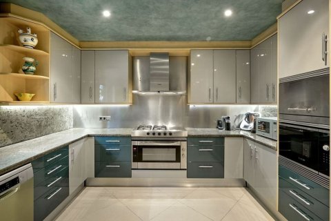 Сasa de 8 dormitorios en venta en Sitges, Barcelona, Cataluña, Spain № 6630 - foto 15