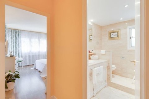 6 bedrooms house for sale in Sant Cugat Del Valles, Barcelona, Catalonia, Spain № 6627 - photo 11