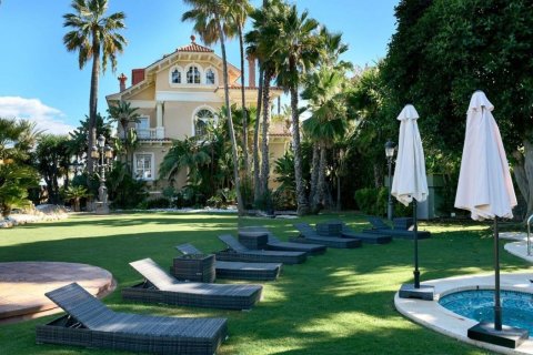 6 bedrooms house for sale in Sitges, Barcelona, Catalonia, Spain № 6631 - photo 3
