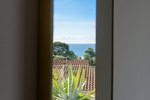 7 bedrooms house for sale in Castelldefels, Barcelona, Catalonia, Spain № 6576 - photo 27