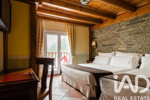 Купить коммерческую недвижимость в Лерида, Испания 4716м², № 4700 - фото 18