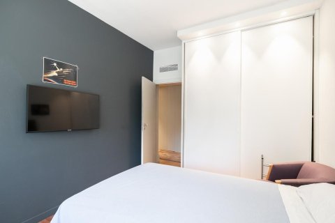 3 bedrooms apartment for sale in Barcelona, Catalonia, Spain № 1493 - photo 18