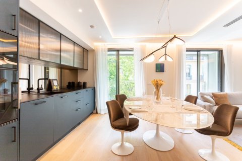 apartment for sale in Barcelona, Catalonia, Spain № 1491 - photo 7