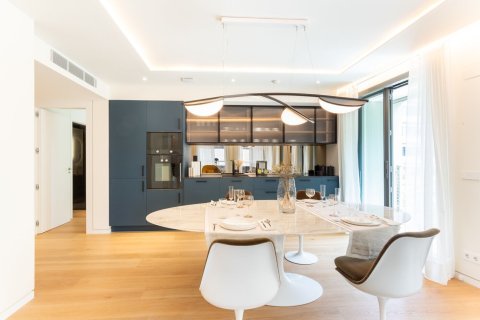 apartment for sale in Barcelona, Catalonia, Spain № 1491 - photo 6
