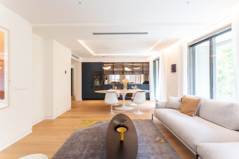 apartment for sale in Barcelona, Catalonia, Spain № 1491 - photo 5