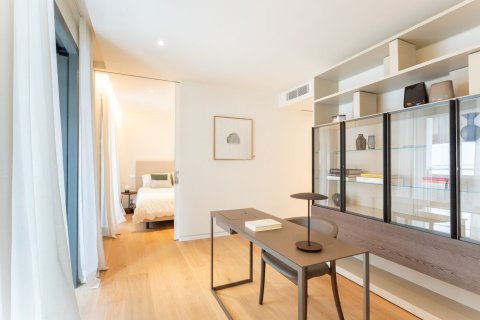 apartment for sale in Barcelona, Catalonia, Spain № 1491 - photo 11
