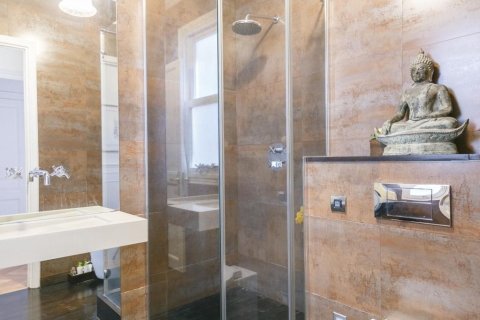 4 bedrooms apartment for sale in Barcelona, Catalonia, Spain № 1490 - photo 13