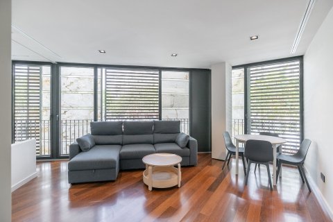2 bedrooms apartment for sale in Barcelona, Catalonia, Spain № 1492