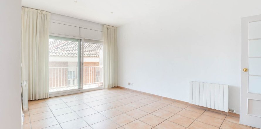 Apartamento de 3 dormitorios en venta en Sant Cugat del Vallès, Barcelona, Cataluña, Spain № 1488