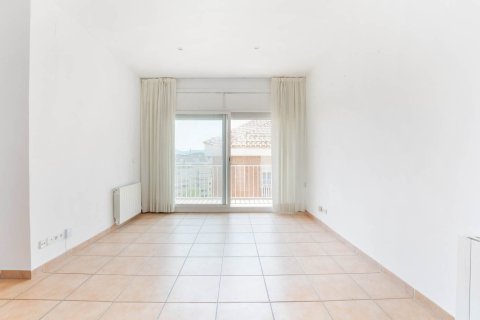 Apartamento de 3 dormitorios en venta en Sant Cugat del Vallès, Barcelona, Cataluña, Spain № 1488 - foto 4