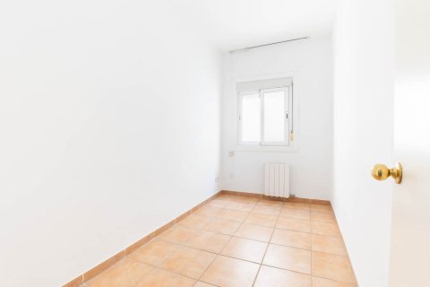 Apartamento de 3 dormitorios en venta en Sant Cugat del Vallès, Barcelona, Cataluña, Spain № 1488 - foto 26