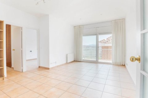 Apartamento de 3 dormitorios en venta en Sant Cugat del Vallès, Barcelona, Cataluña, Spain № 1488 - foto 2
