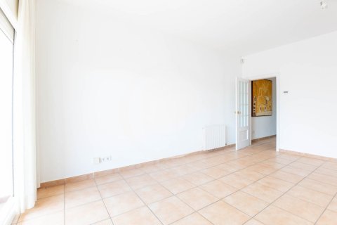 Apartamento de 3 dormitorios en venta en Sant Cugat del Vallès, Barcelona, Cataluña, Spain № 1488 - foto 7