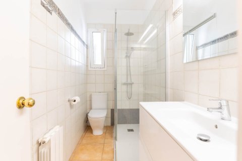 Apartamento de 3 dormitorios en venta en Sant Cugat del Vallès, Barcelona, Cataluña, Spain № 1488 - foto 20